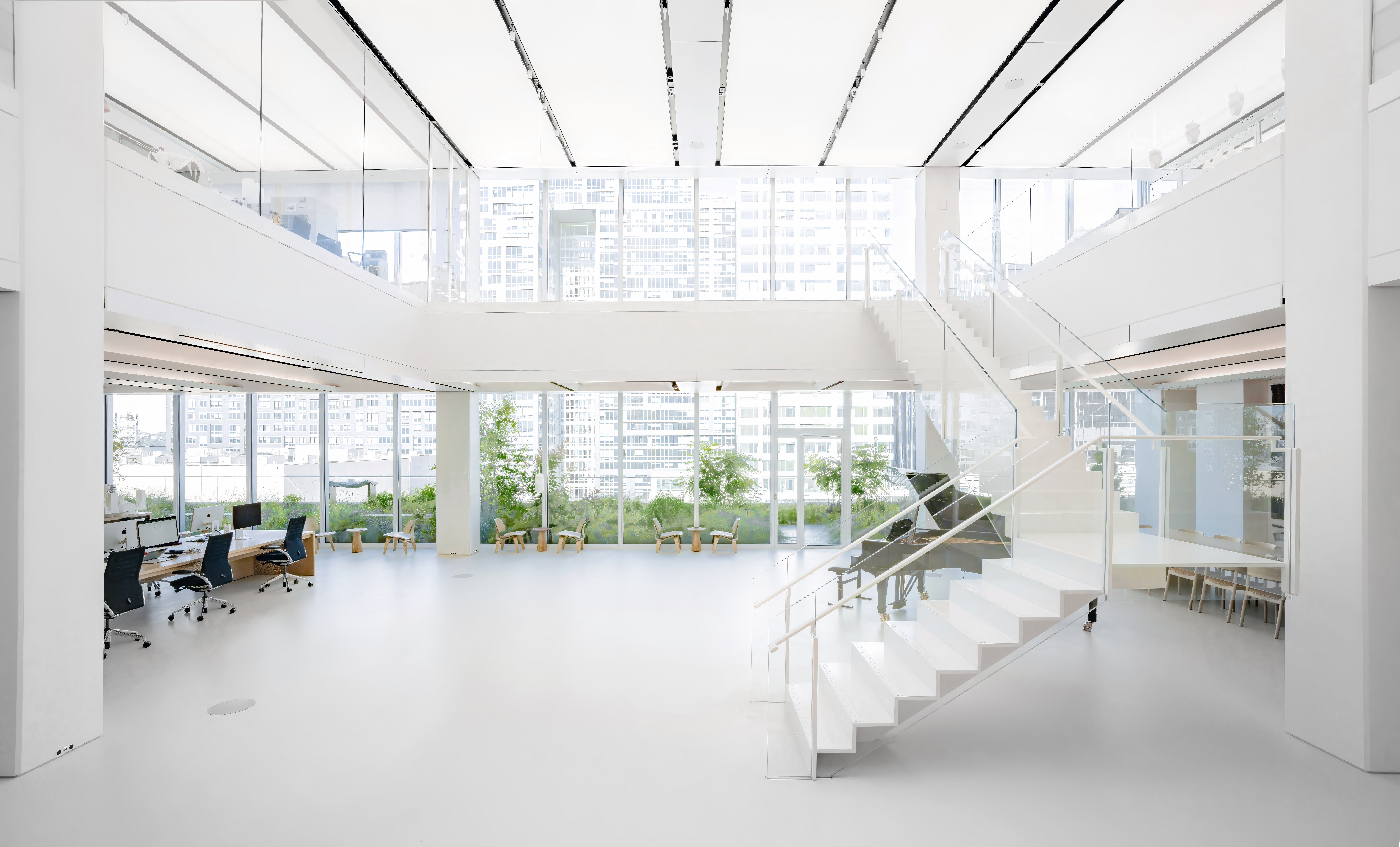 WHITE ROOM STUDIO　ウインドスクリーン Lab